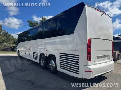 2016 MCI J4500 Motorcoach