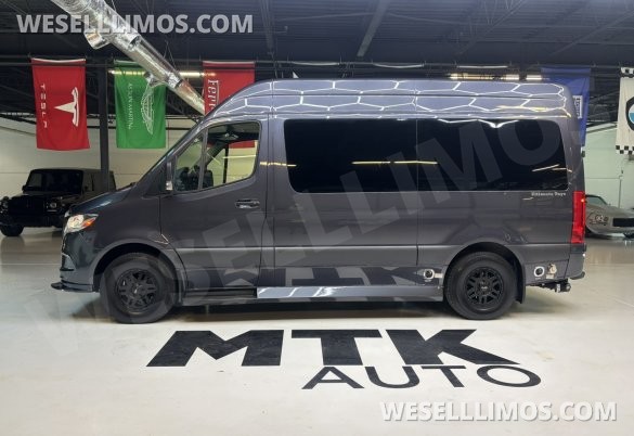 2021 Midwest Automotive Designs Mercedes-Benz Sprinter 2500 Daycruiser