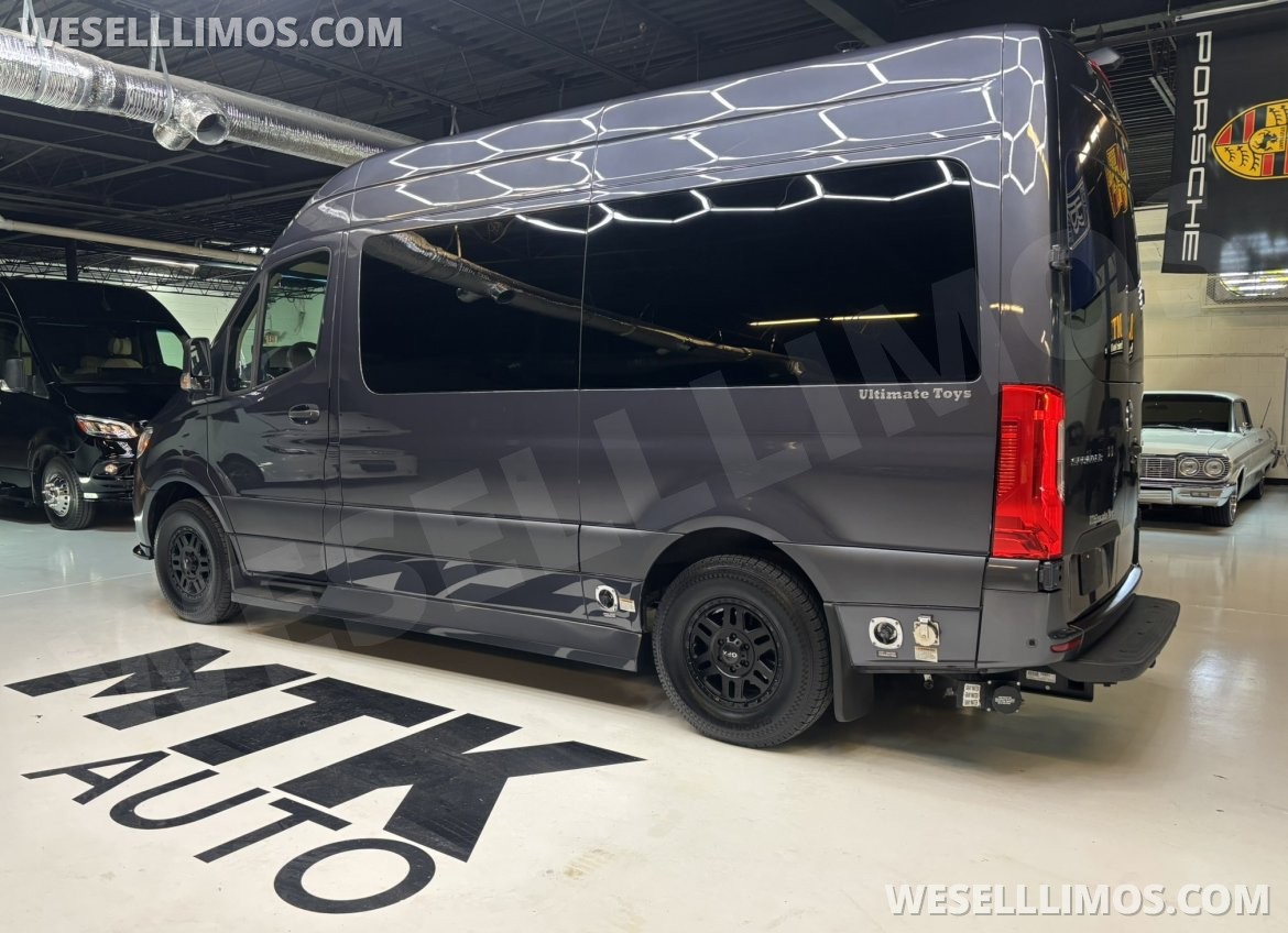 Photo of Sprinter for sale: 2021 Mercedes-Benz Sprinter 2500 Daycruiser 144&quot; by Midwest Automotive Designs