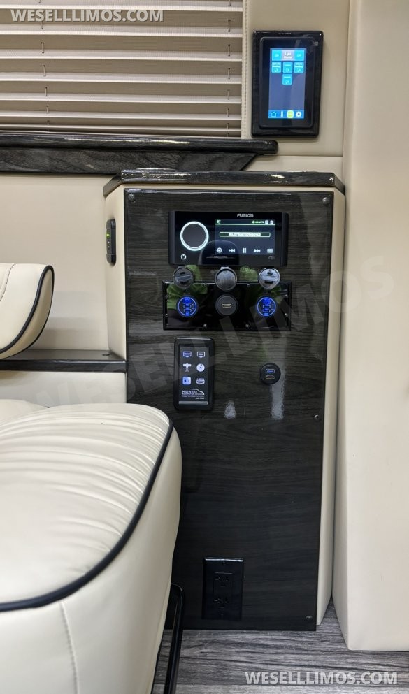 2021 Midwest Automotive Designs Mercedes-Benz Sprinter 2500 Daycruiser