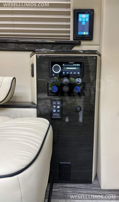 2021 Midwest Automotive Designs Mercedes-Benz Sprinter 2500 Daycruiser