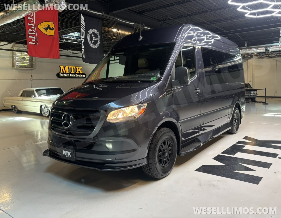 Photo of Sprinter for sale: 2021 Mercedes-Benz Sprinter 2500 Daycruiser 144&quot; by Midwest Automotive Designs