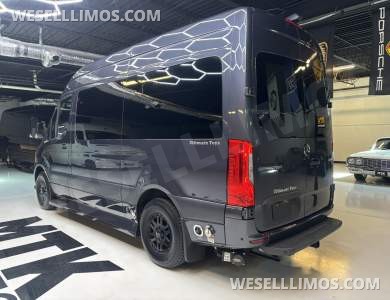 2021 Midwest Automotive Designs Mercedes-Benz Sprinter 2500 Daycruiser