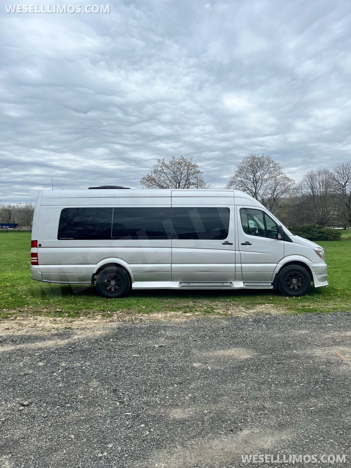 Photo of CEO SUV Mobile Office for sale: 2014 Mercedes-Benz 2500 by Midwest Auto Designs