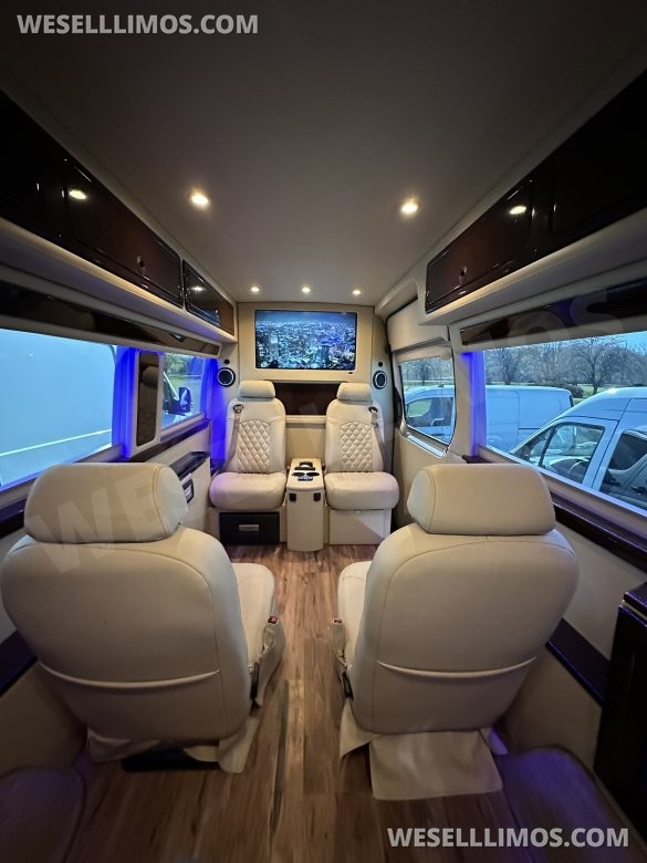 2014 Midwest Auto Designs Mercedes-Benz 2500 CEO SUV Mobile Office