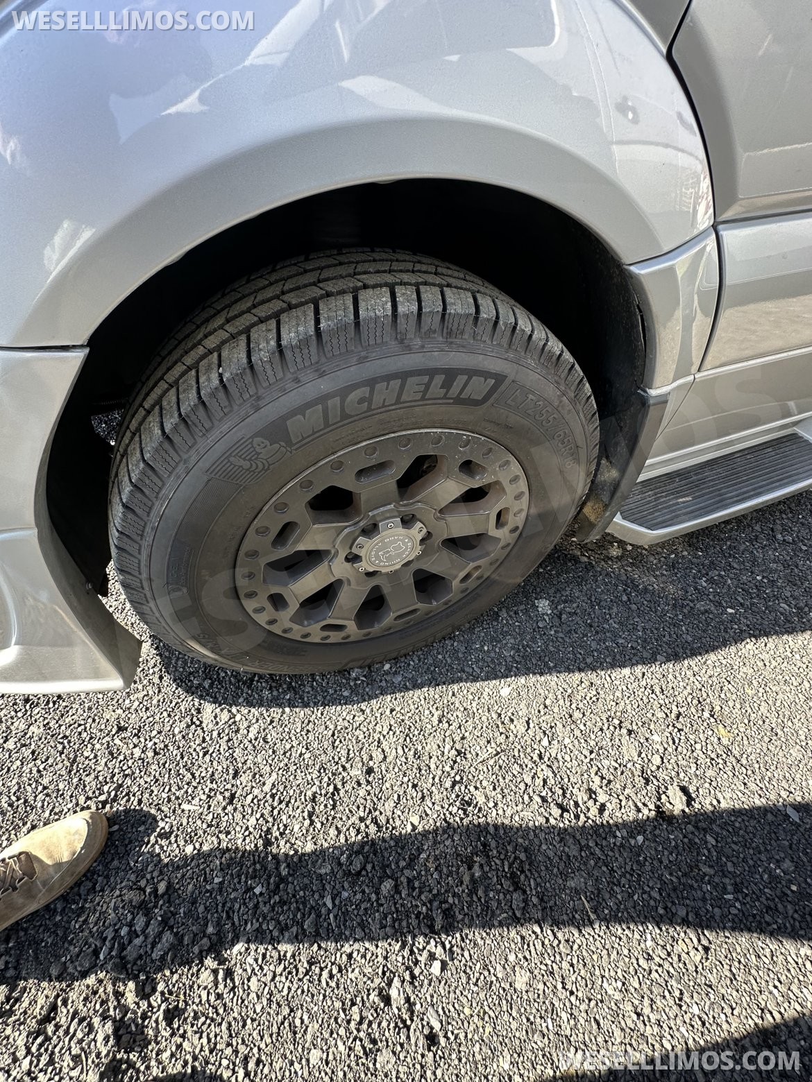 Photo of CEO SUV Mobile Office for sale: 2014 Mercedes-Benz 2500 by Midwest Auto Designs