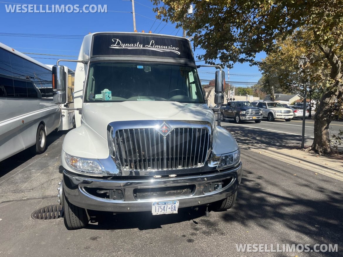 Photo of Limo Bus for sale: 2012 International MAXI FORCE DURA STAR 4300 38&quot; by KRYSTAL