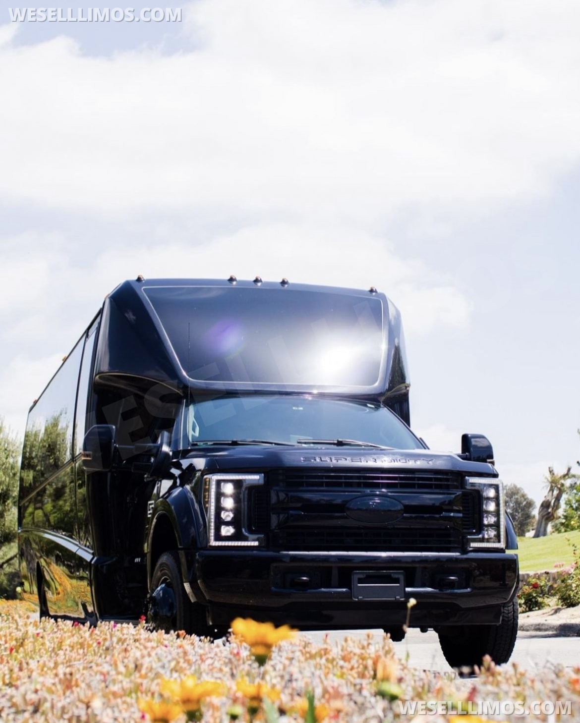 CEO SUV Mobile Office for sale: 2019 Ford F550 26" by Unique industries
