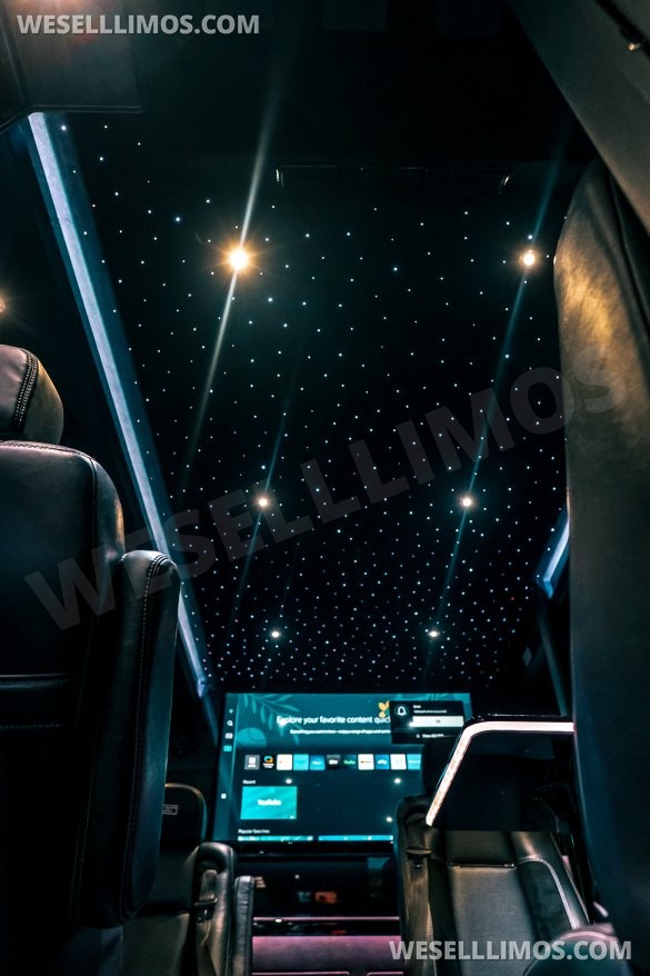 2019 Unique industries  Ford F550 CEO SUV Mobile Office