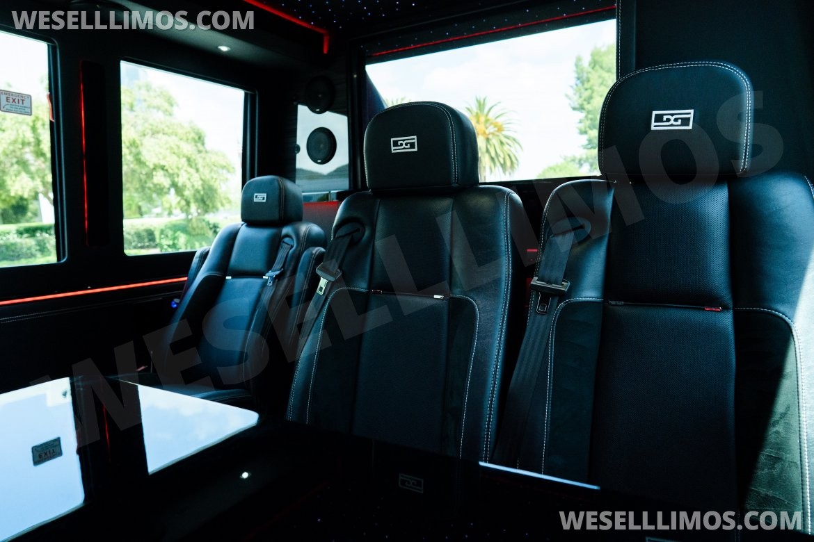 Photo of CEO SUV Mobile Office for sale: 2019 Ford F550 26&quot; by Unique industries
