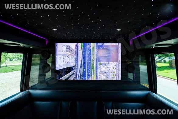 2019 Unique industries  Ford F550 CEO SUV Mobile Office
