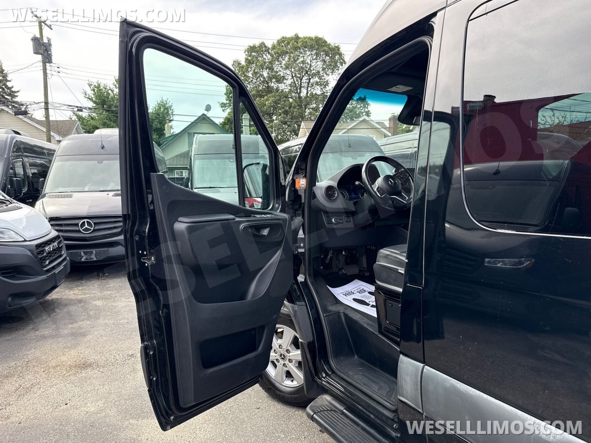 Photo of Sprinter for sale: 2021 Mercedes-Benz Sprinter 170&quot;