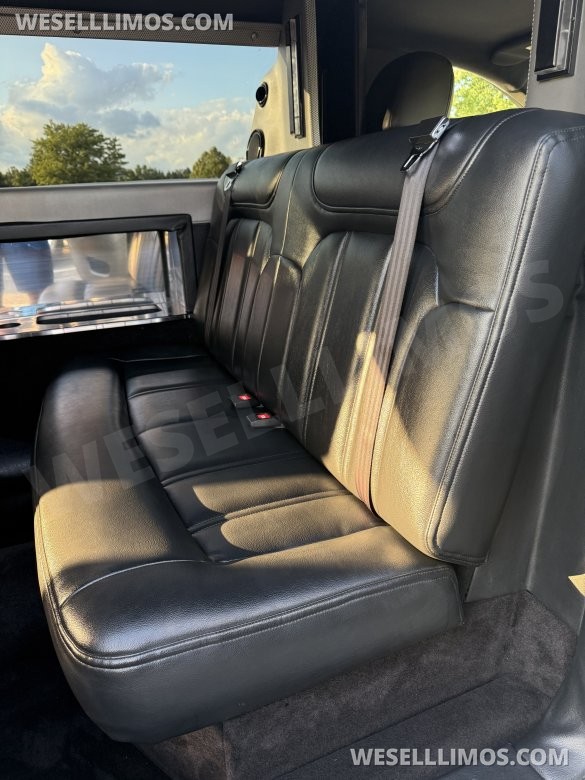 2016 5 Door Royale Lincoln MKT Limousine