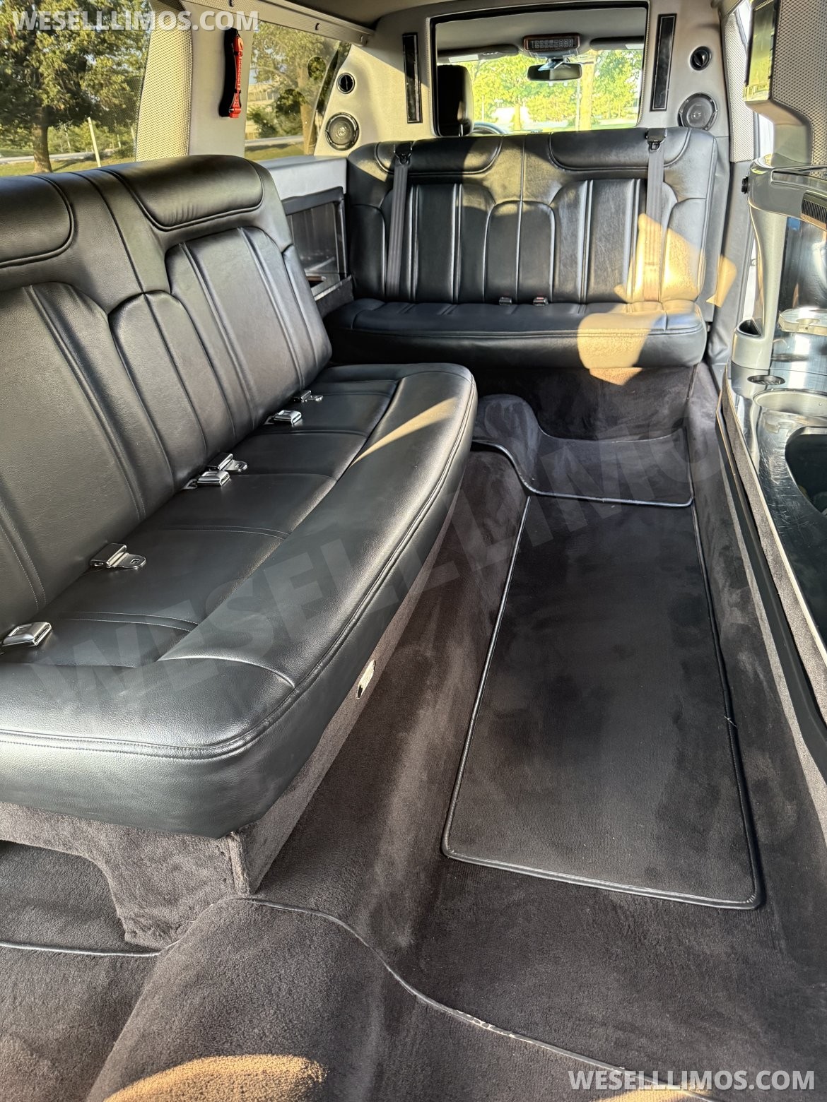 Photo of Limousine for sale: 2016 Lincoln MKT 120&quot; by Royale