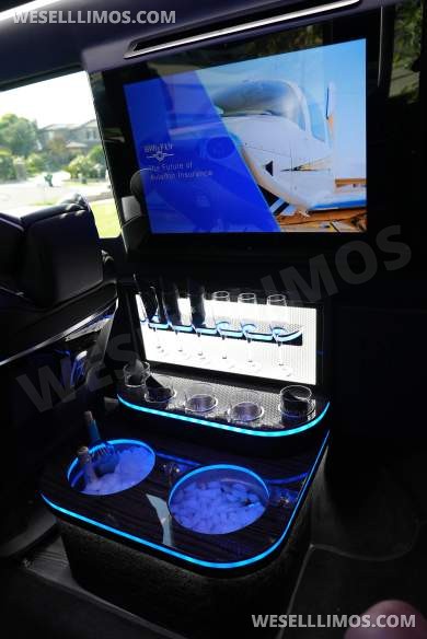 2022 Mercedes-Benz Executive Sprinter Limo - Luxury Conversion - Like new - Low Miles