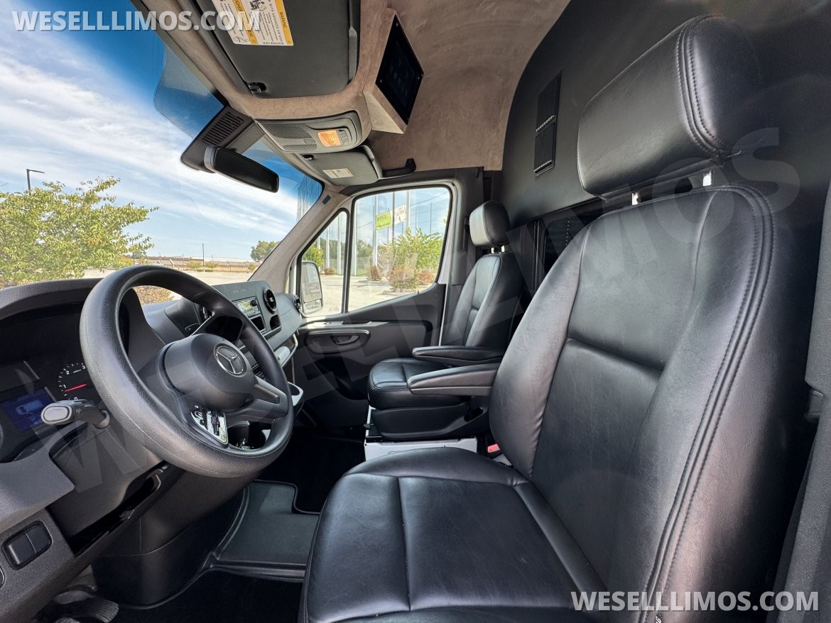Photo of Sprinter for sale: 2021 Mercedes-Benz Limo Sprinter 170&quot; by SPV Conversion