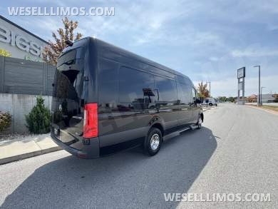 2022 Executive Coach Builders Mercedes-Benz Executive Shuttle Sprinter