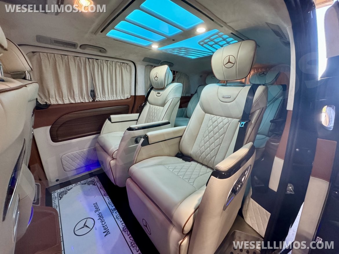 CEO SUV Mobile Office for sale: 2020 Mercedes-Benz Metris CEO Mobile Office by Asia