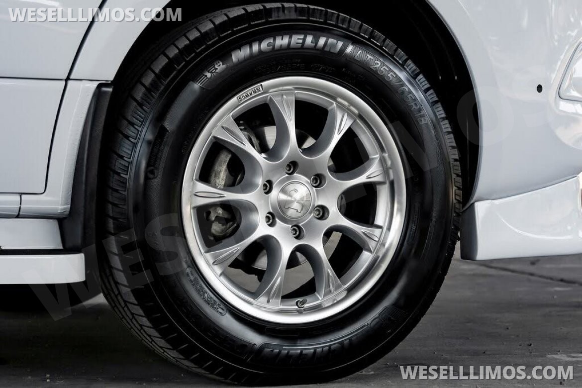 Photo of Sprinter for sale: 2024 Mercedes-Benz Sprinter 2500 234&quot; by Midwest Luxe Cruiser