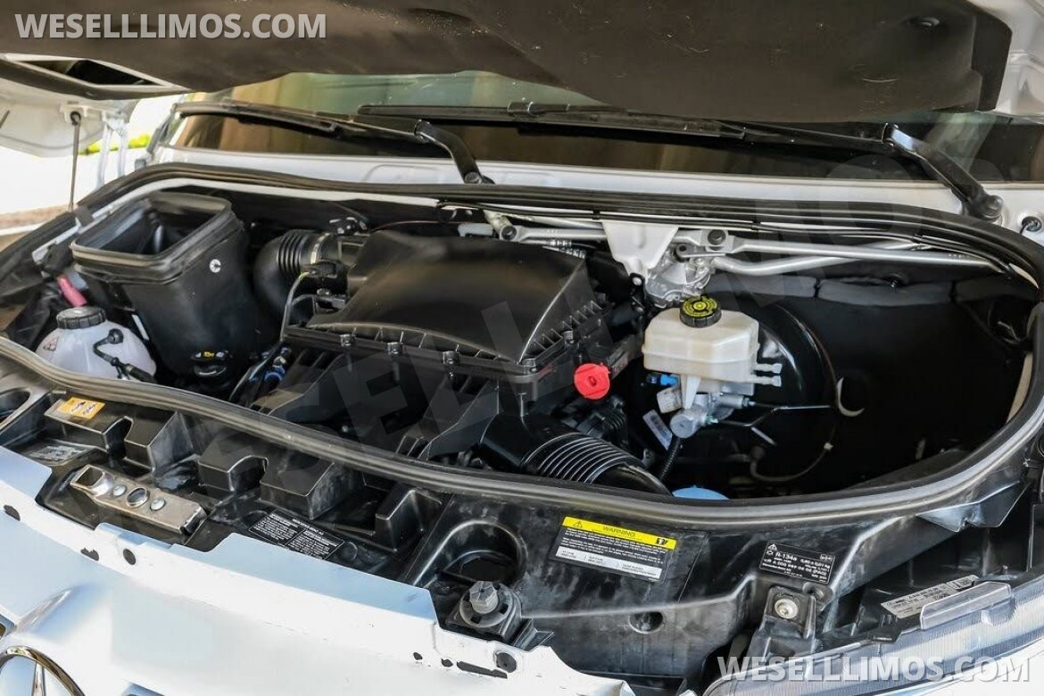 Photo of Sprinter for sale: 2024 Mercedes-Benz Sprinter 2500 234&quot; by Midwest Luxe Cruiser