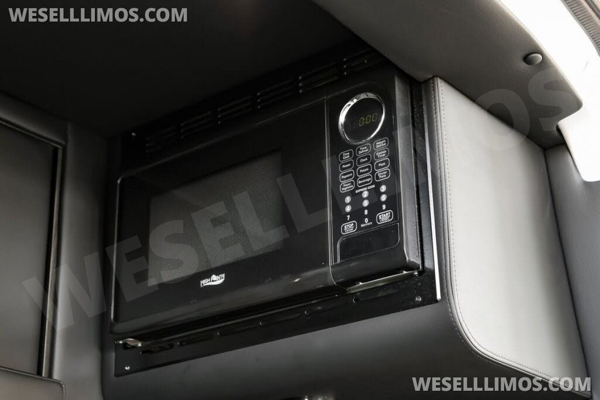 Photo of Sprinter for sale: 2024 Mercedes-Benz Sprinter 2500 234&quot; by Midwest Luxe Cruiser