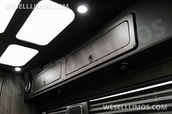 2024 Midwest Luxe Cruiser  Mercedes-Benz Sprinter 2500 Sprinter