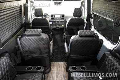 2024 Midwest Luxe Cruiser  Mercedes-Benz Sprinter 2500 Sprinter