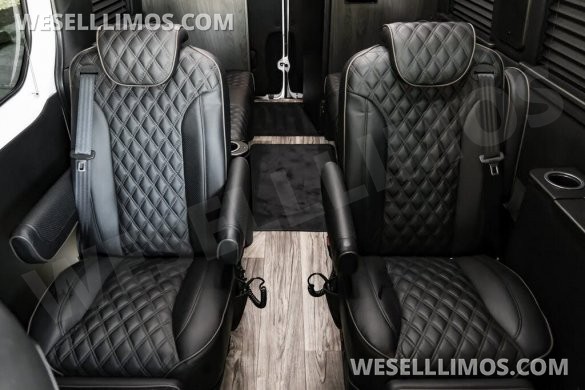 2024 Midwest Luxe Cruiser  Mercedes-Benz Sprinter 2500 Sprinter