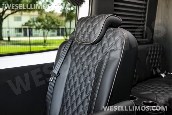 2024 Midwest Luxe Cruiser  Mercedes-Benz Sprinter 2500 Sprinter