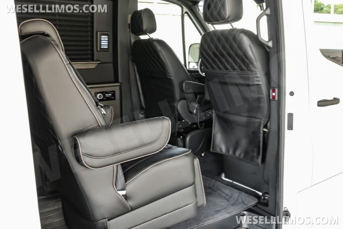 Photo of Sprinter for sale: 2024 Mercedes-Benz Sprinter 2500 234&quot; by Midwest Luxe Cruiser