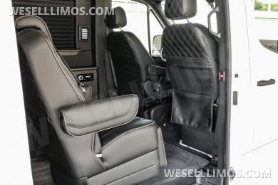 2024 Midwest Luxe Cruiser  Mercedes-Benz Sprinter 2500 Sprinter