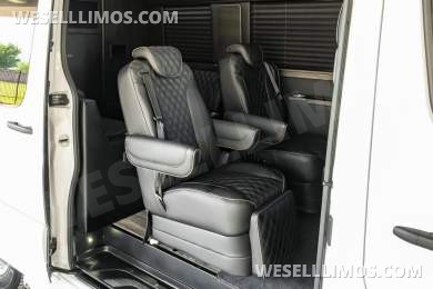 2024 Midwest Luxe Cruiser  Mercedes-Benz Sprinter 2500 Sprinter