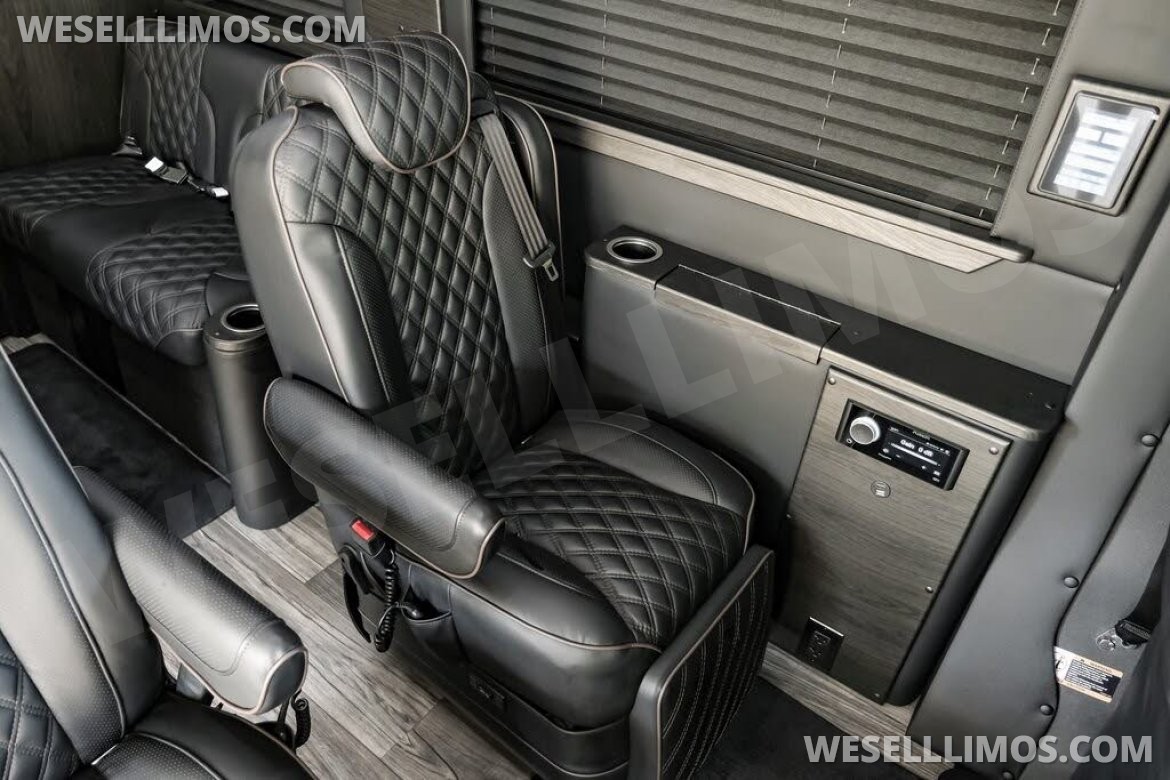 Photo of Sprinter for sale: 2024 Mercedes-Benz Sprinter 2500 234&quot; by Midwest Luxe Cruiser