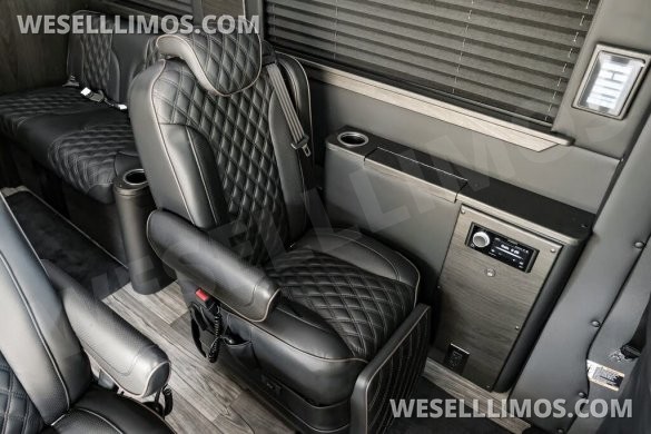 2024 Midwest Luxe Cruiser  Mercedes-Benz Sprinter 2500 Sprinter