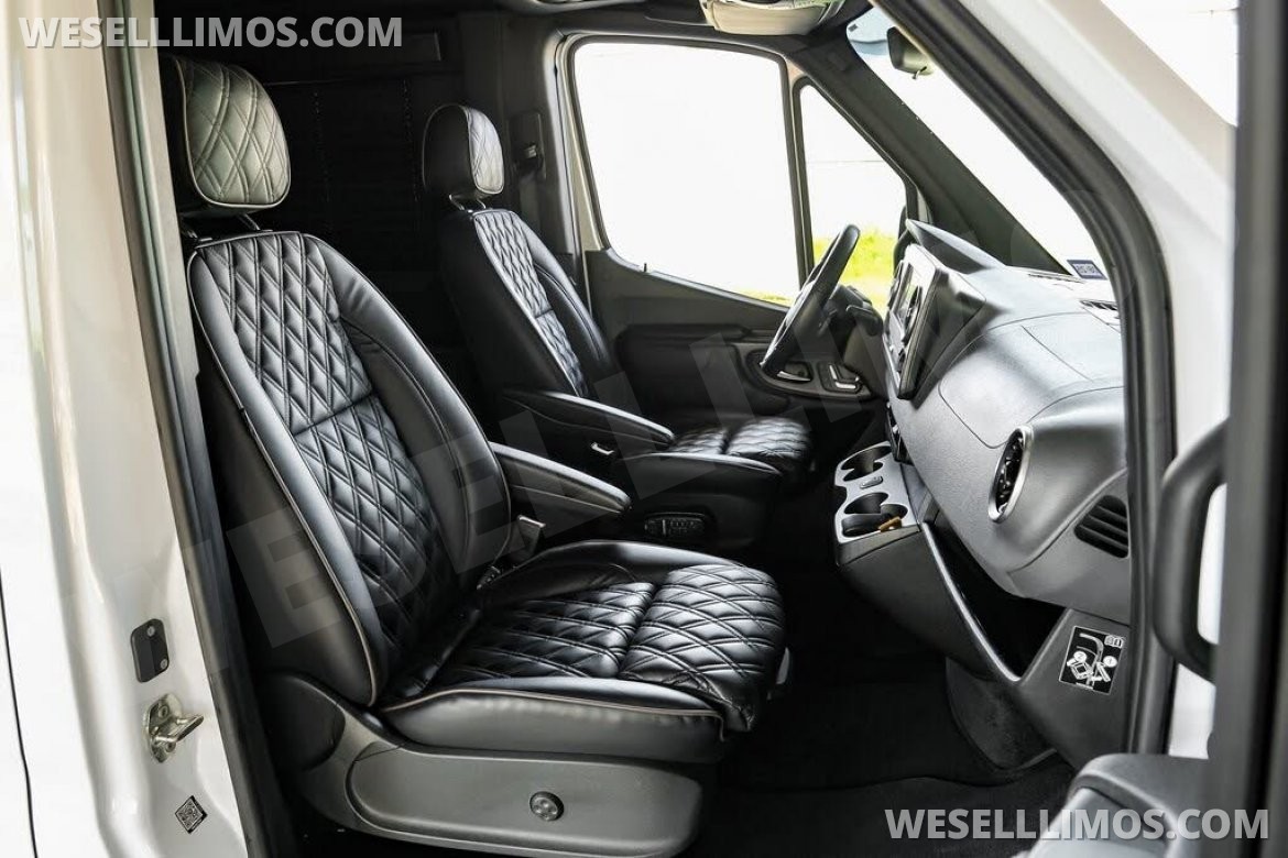 Photo of Sprinter for sale: 2024 Mercedes-Benz Sprinter 2500 234&quot; by Midwest Luxe Cruiser