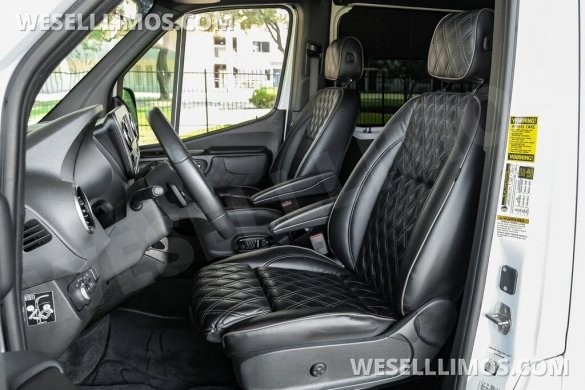 2024 Midwest Luxe Cruiser  Mercedes-Benz Sprinter 2500 Sprinter