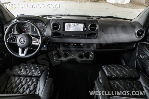 2024 Midwest Luxe Cruiser  Mercedes-Benz Sprinter 2500 Sprinter