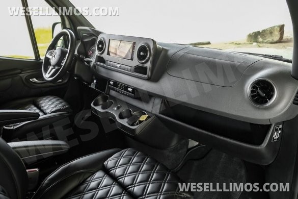 2024 Midwest Luxe Cruiser  Mercedes-Benz Sprinter 2500 Sprinter
