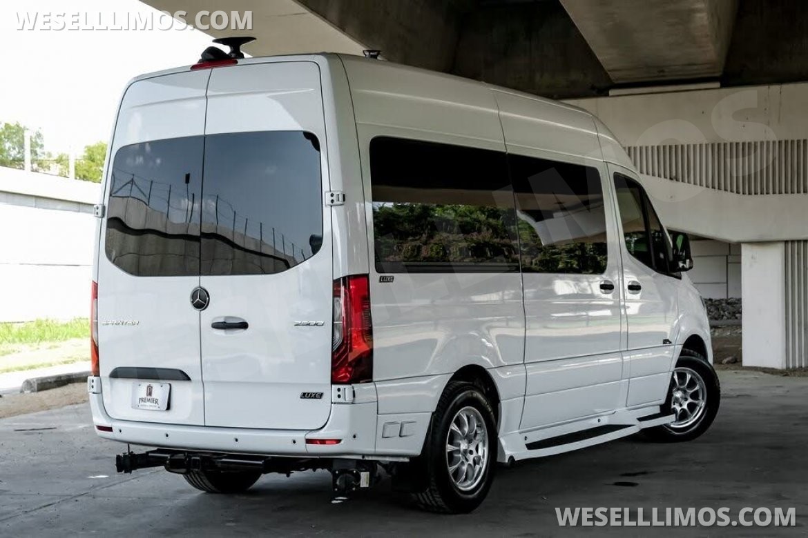 Photo of Sprinter for sale: 2024 Mercedes-Benz Sprinter 2500 234&quot; by Midwest Luxe Cruiser