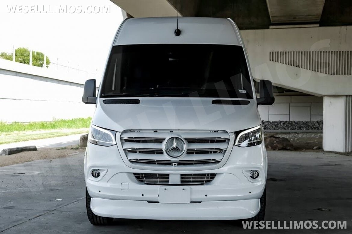 Photo of Sprinter for sale: 2024 Mercedes-Benz Sprinter 2500 234&quot; by Midwest Luxe Cruiser