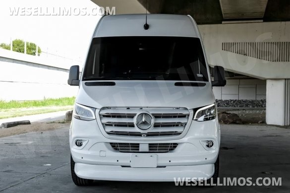 2024 Midwest Luxe Cruiser  Mercedes-Benz Sprinter 2500 Sprinter