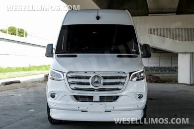 2024 Midwest Luxe Cruiser  Mercedes-Benz Sprinter 2500 Sprinter