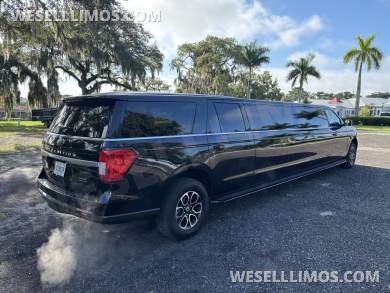 2022 Ford Expedition SUV Stretch Limousine- Was A Family Vehicle