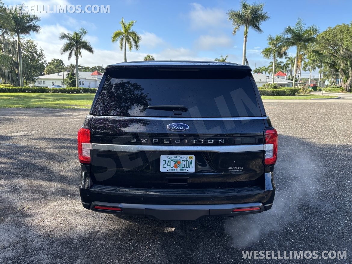 Photo of SUV Stretch for sale: 2022 Ford Expedition