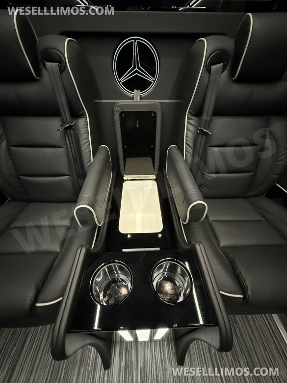 Business Style Jet Sprinter