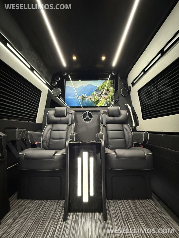 Business Style Jet Sprinter