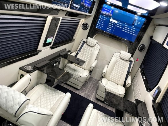 2023 4x4 V6 Eco Revolution Arched Limousine AMG Trim Auto Elite MB Sprinter Heat/Massage Seats