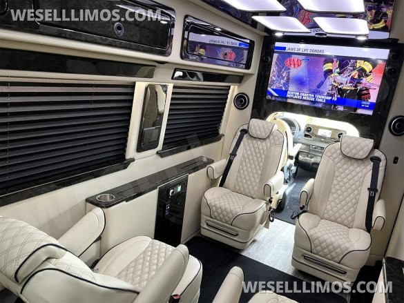 2023 4x4 V6 Eco Revolution Arched Limousine AMG Trim Auto Elite MB Sprinter Heat/Massage Seats