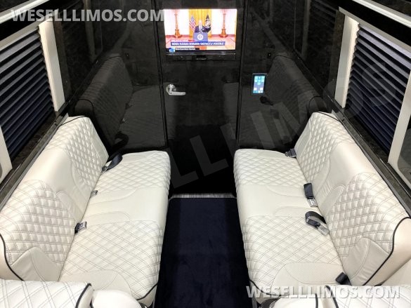 2023 4x4 V6 Eco Revolution Arched Limousine AMG Trim Auto Elite MB Sprinter Heat/Massage Seats