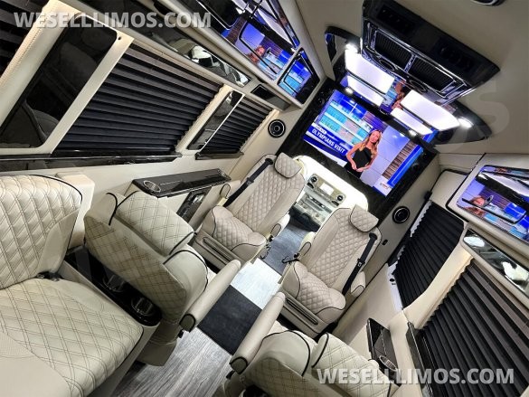 2023 4x4 V6 Eco Revolution Arched Limousine AMG Trim Auto Elite MB Sprinter Heat/Massage Seats